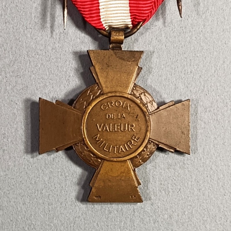 FRANCE MEDAILLE CROIX DE LA VALEUR MILITAIRE AVEC UNE CITATION FRENCH CROSS FOR MILITARY VALOR